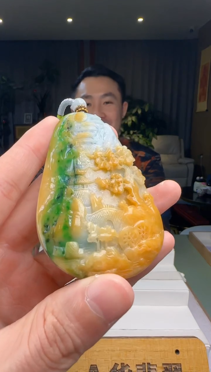 【闪购商品】翡翠吊坠(不含链)未镶嵌DY@@960Q3J11558