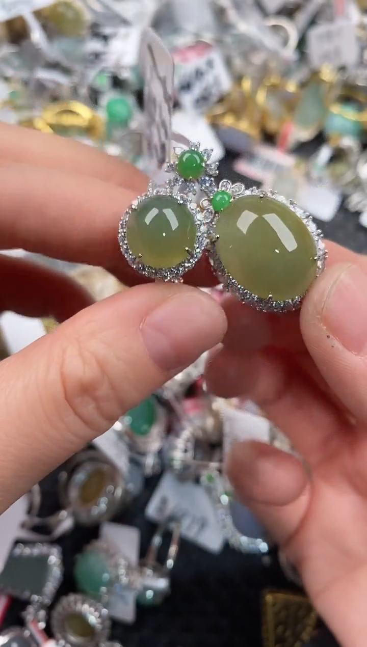 银S925镶嵌戒指翡翠999               4