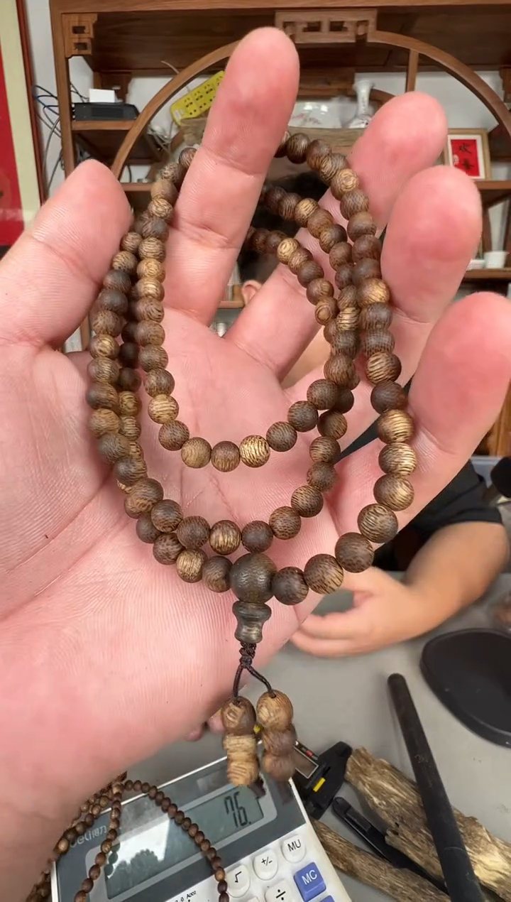 沉香手串06多圈红骨凹身多样性发一