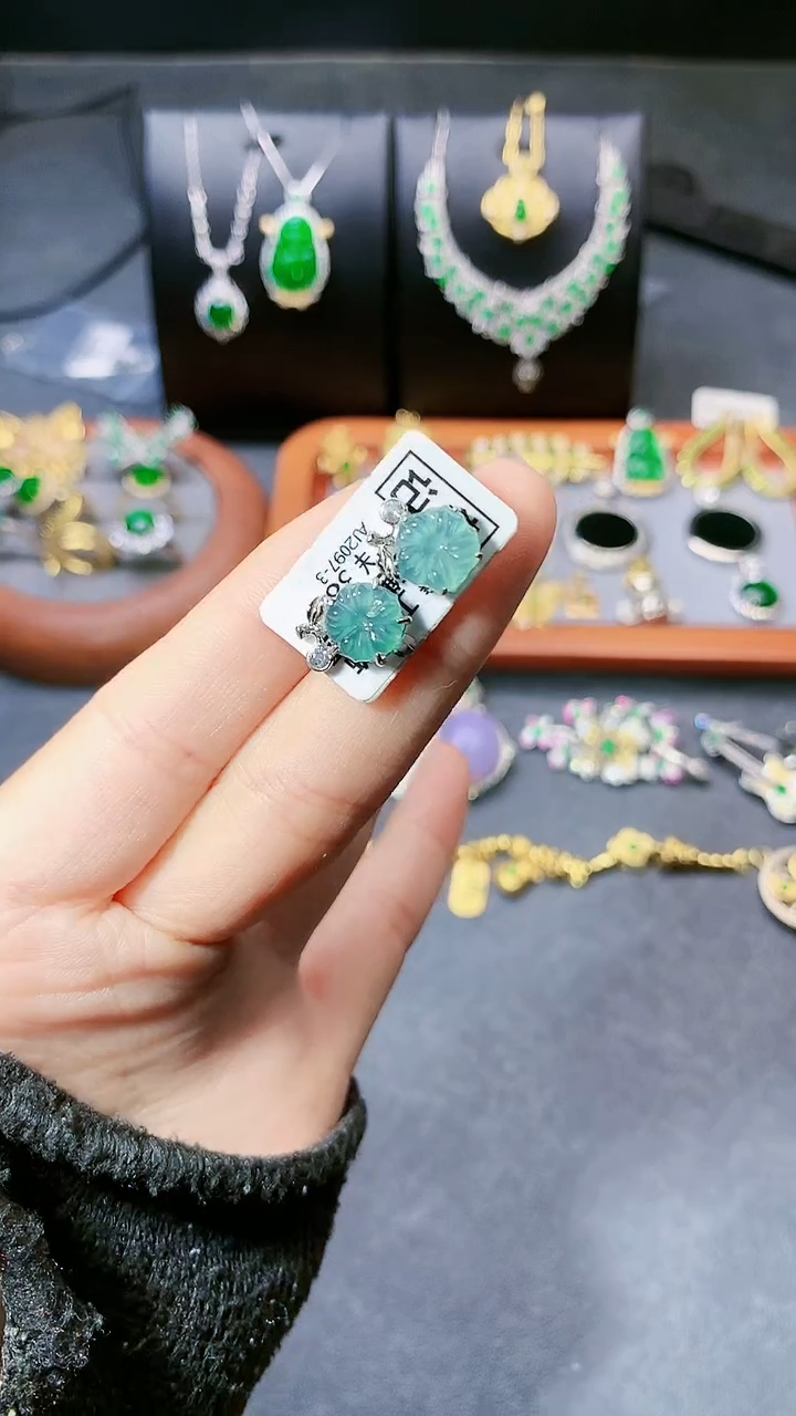 【闪购商品】翡翠耳饰银S925镶嵌耳饰