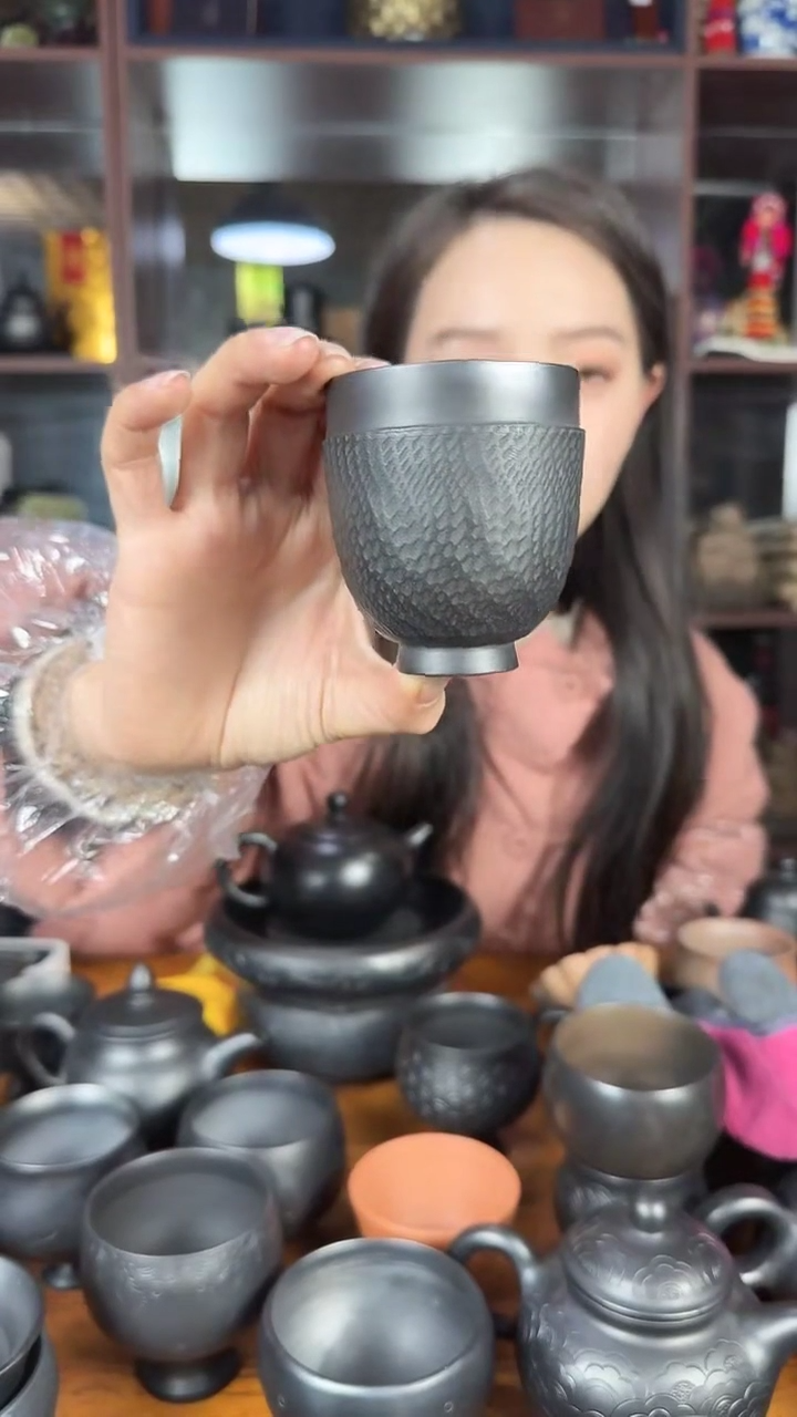 神农黑陶跳道杯子