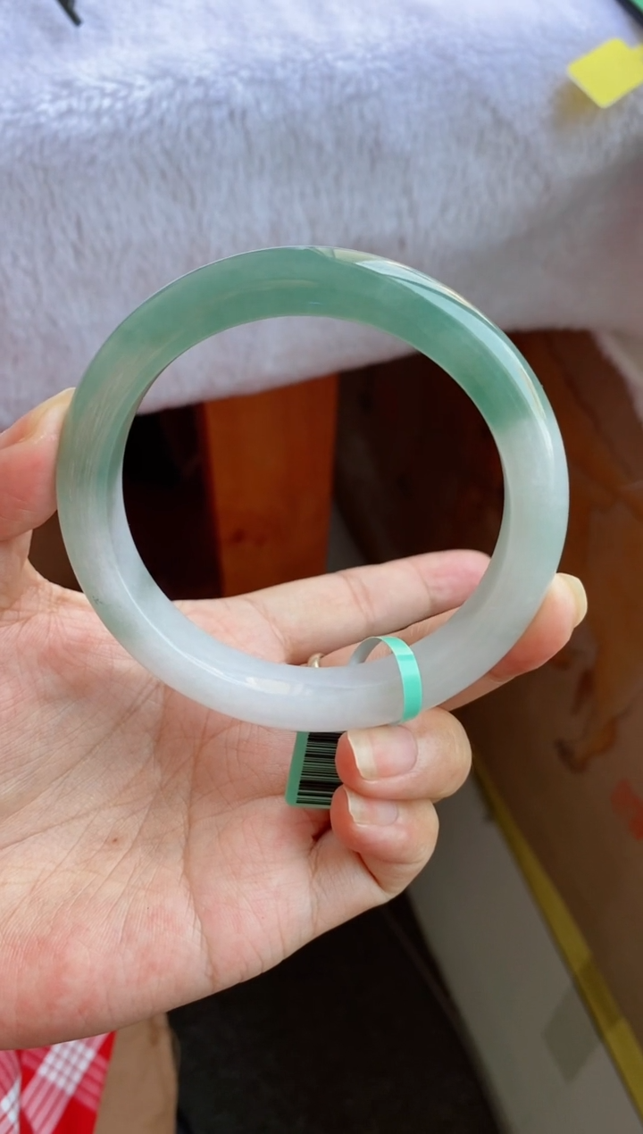 翡翠手镯未镶嵌（清货）冰胶半山水12号