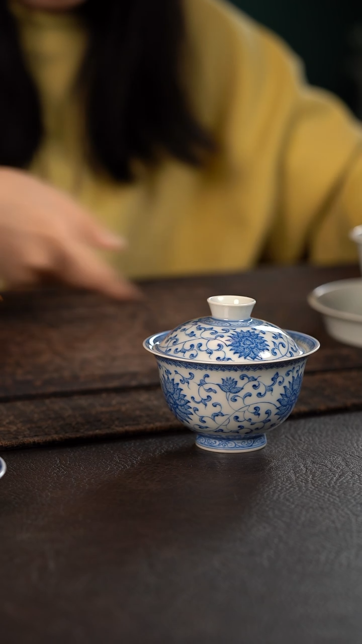 【闪购商品】杯聚澜堂点工缠枝莲二才盖碗