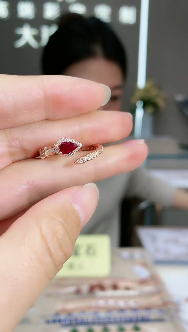 【闪购商品】红宝石手饰银S925镶嵌手饰