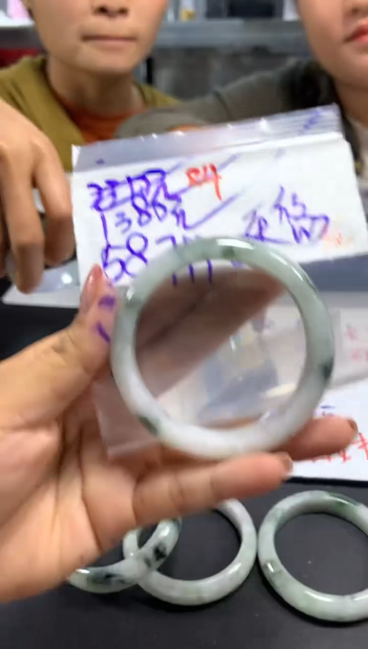 定制翡翠未镶嵌84 拍一发一