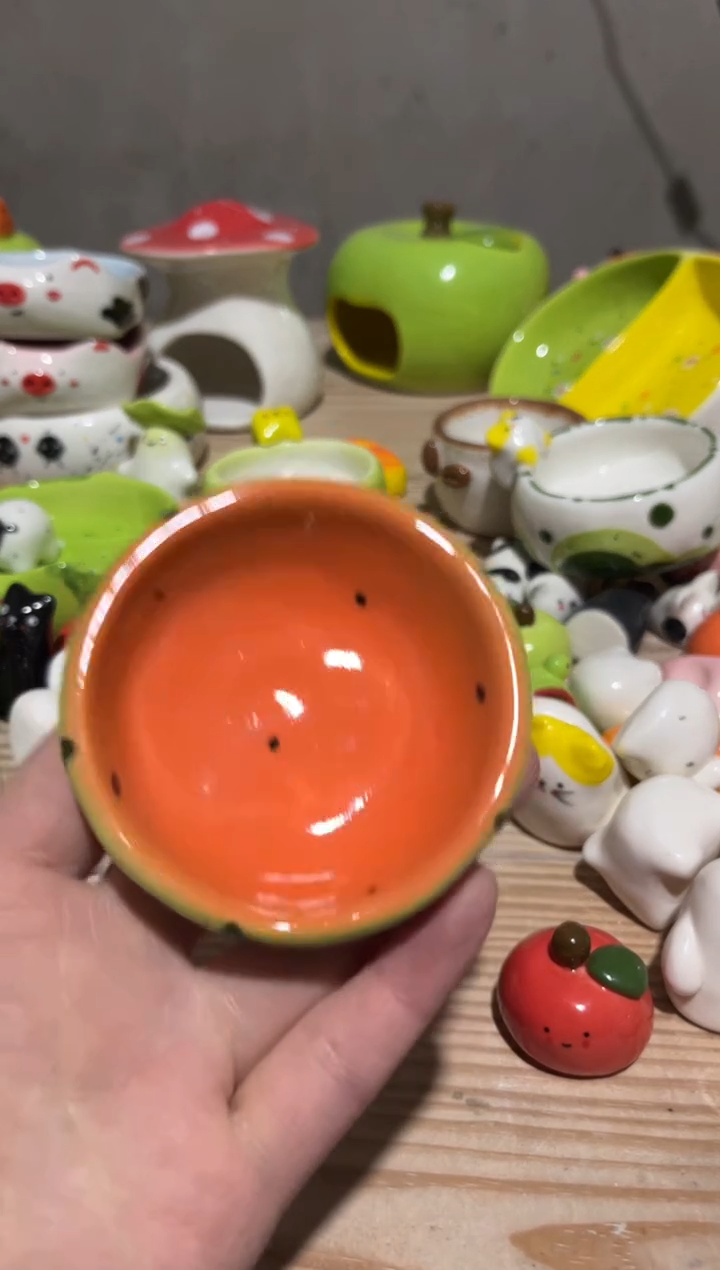 40手工手绘陶瓷品