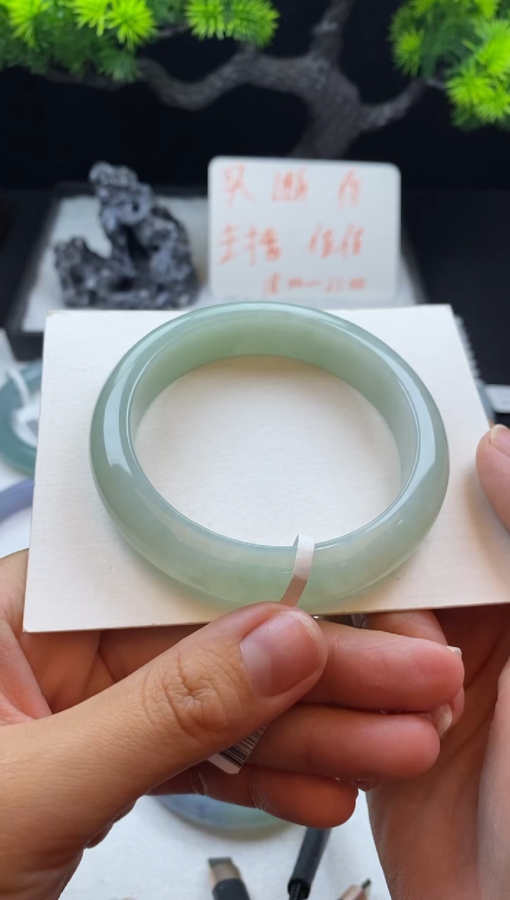 【闪购商品】翡翠手镯未镶嵌57+圈~不退不换