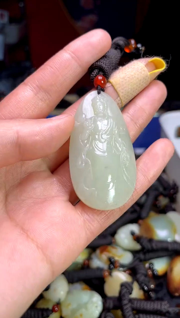 【闪购商品】和田玉颈饰未镶嵌1