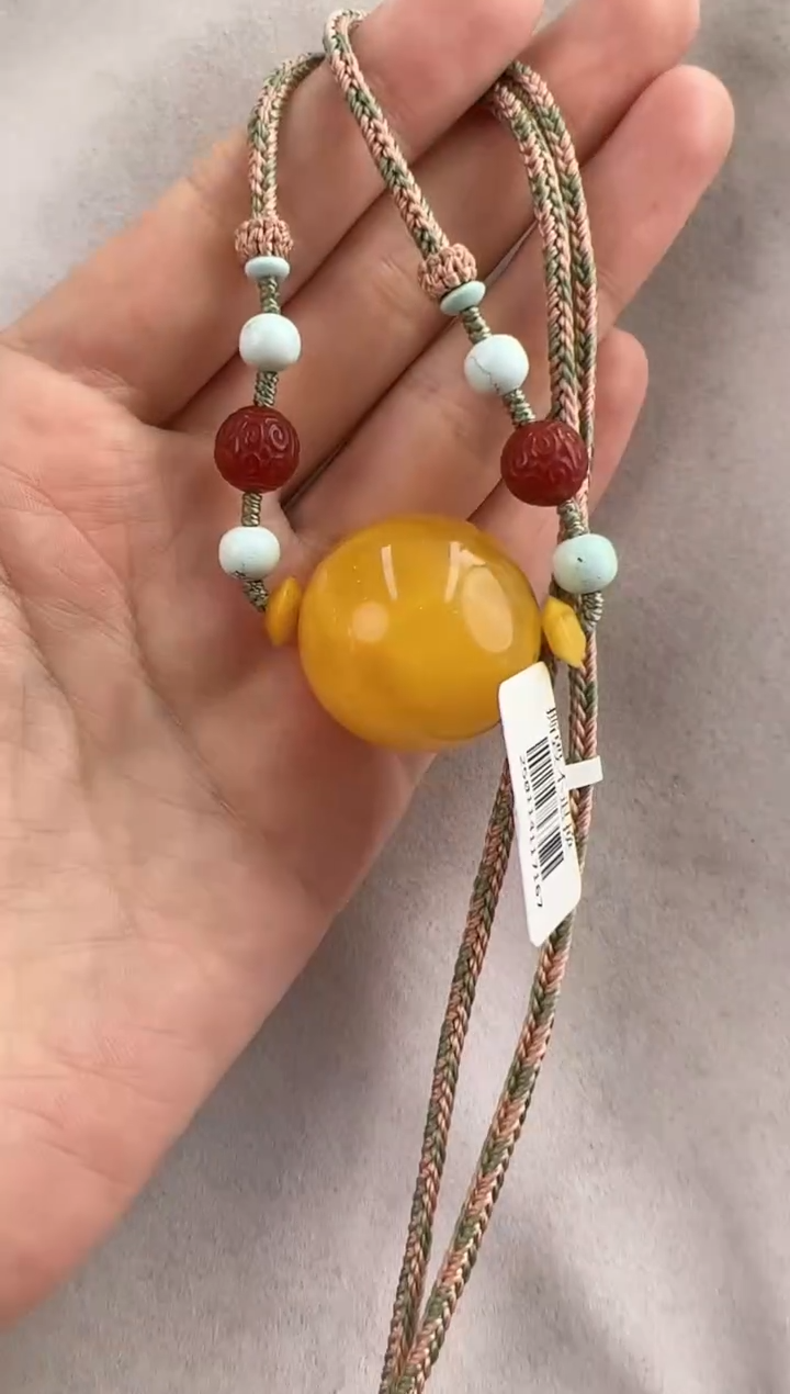 【闪购商品】琥珀裸石未镶嵌10129087-吊坠