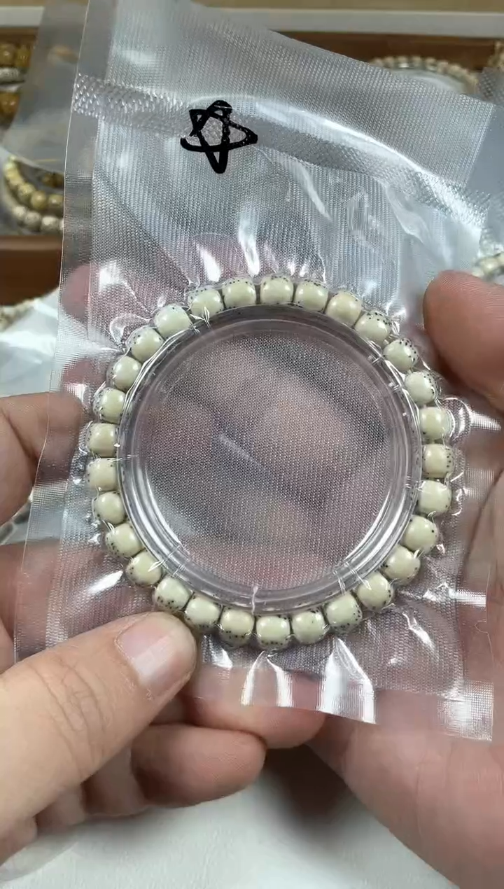 手串星月菩提货头 原生态石玉料河豚单圈8*7