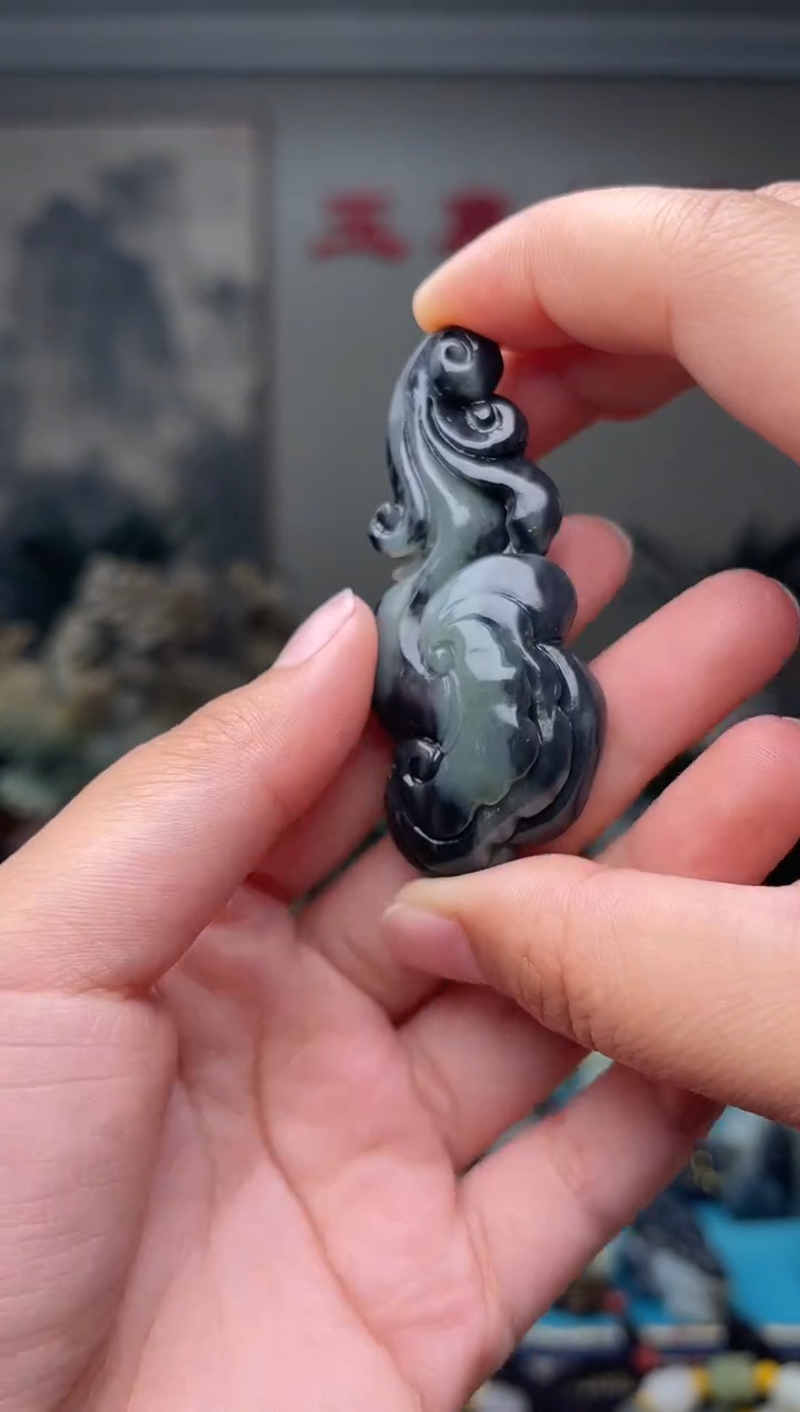 未镶嵌和田玉挂件1