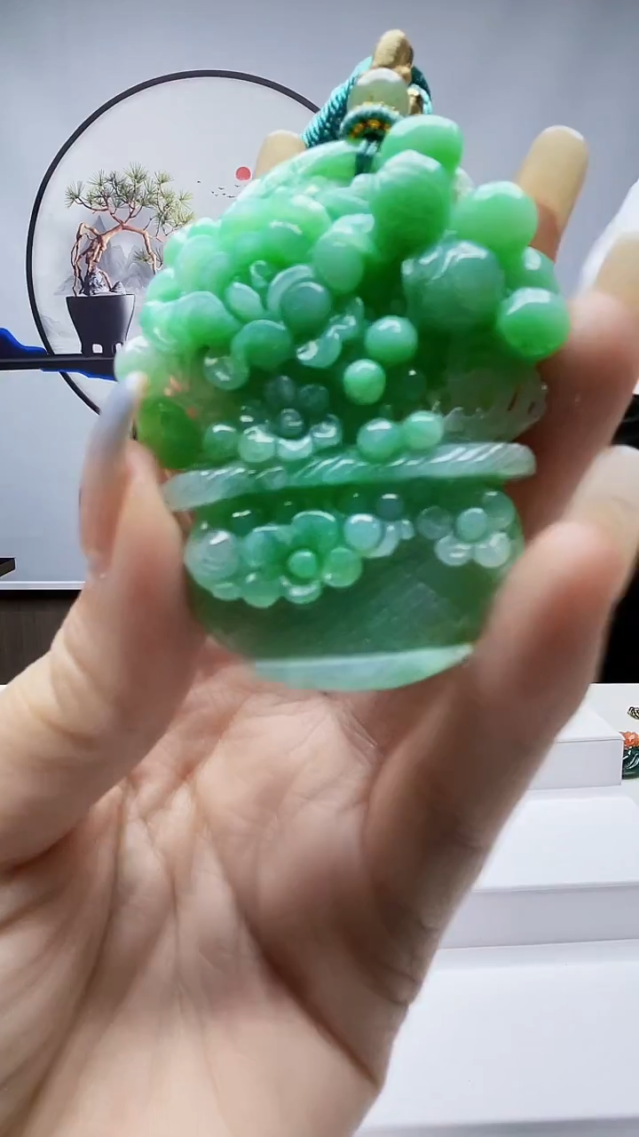 未镶嵌定制翡翠毛货挂件54