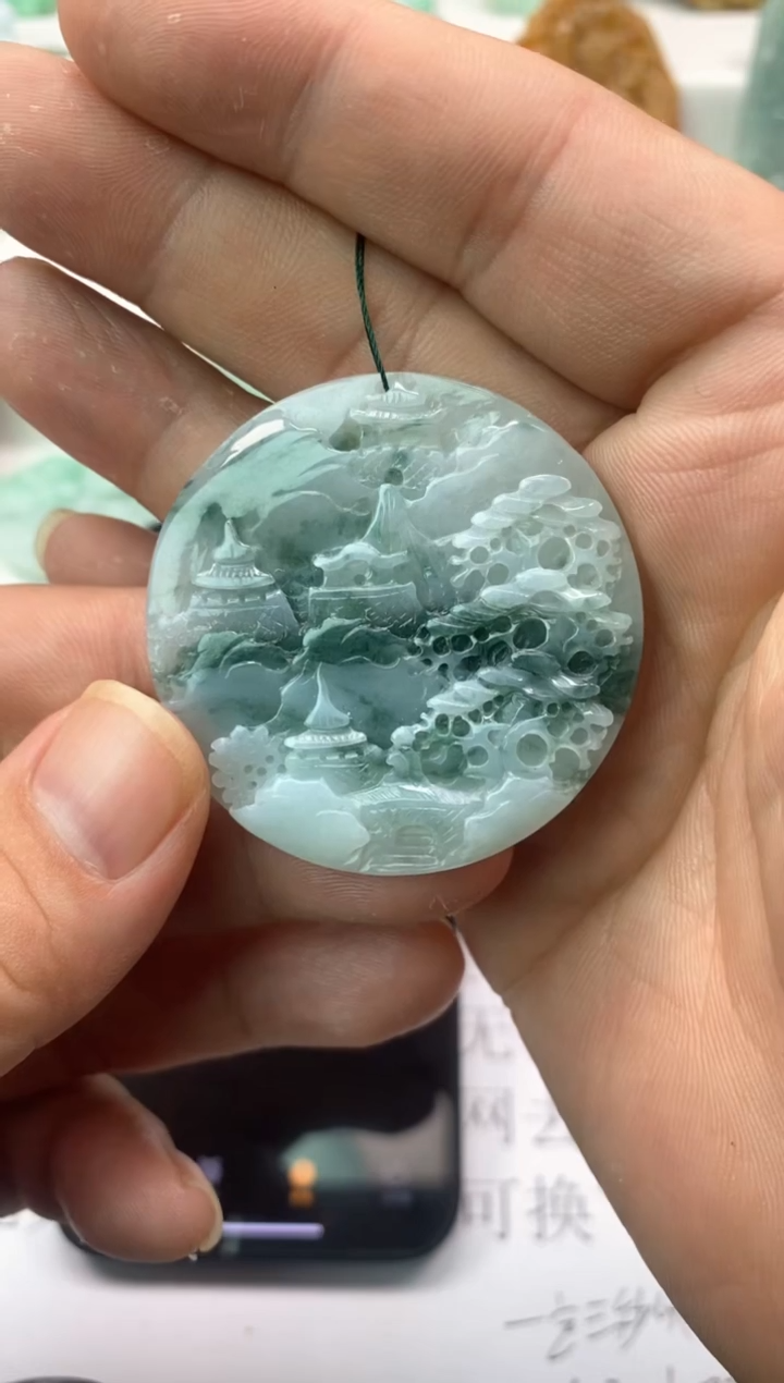 【闪购商品】翡翠颈饰未镶嵌天然A货翡翠
