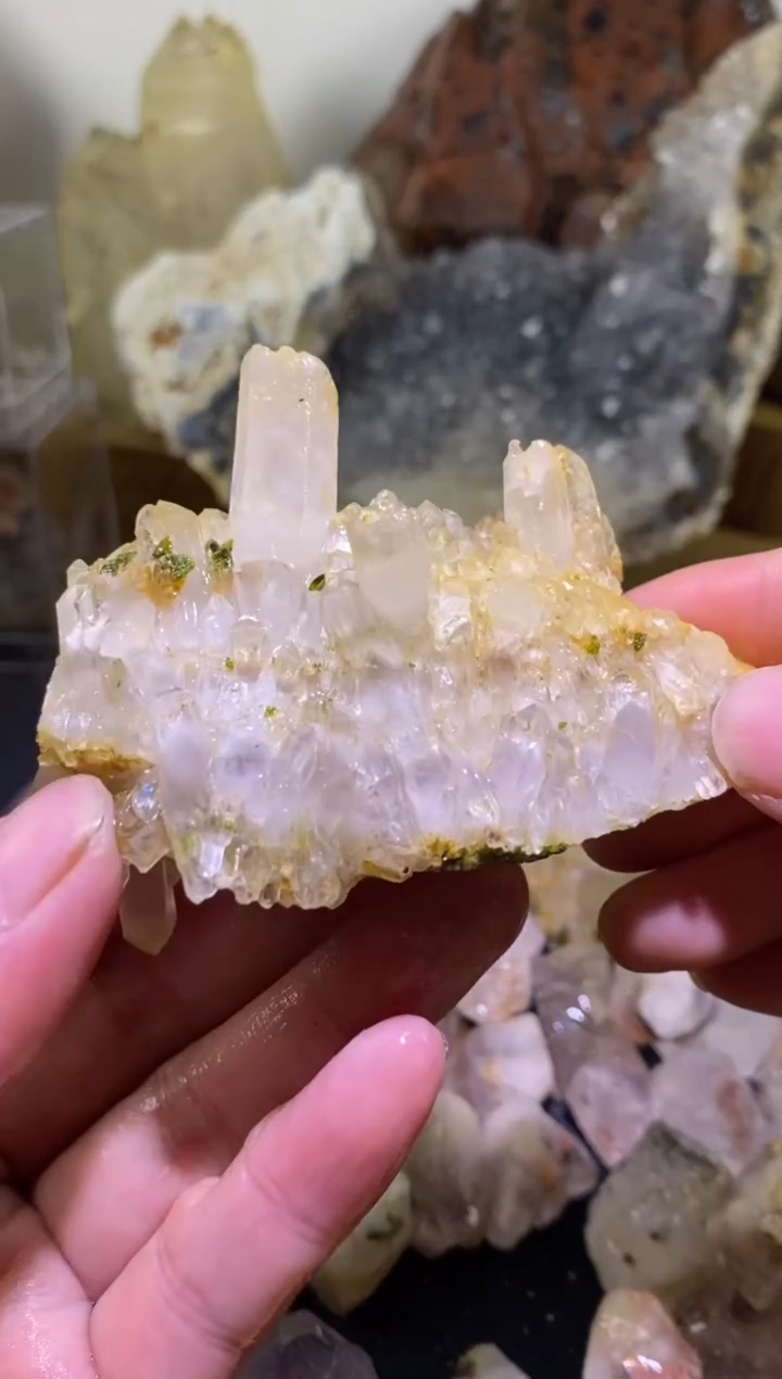 未镶嵌珠宝半成品水晶92号四川美姑超七花园水晶