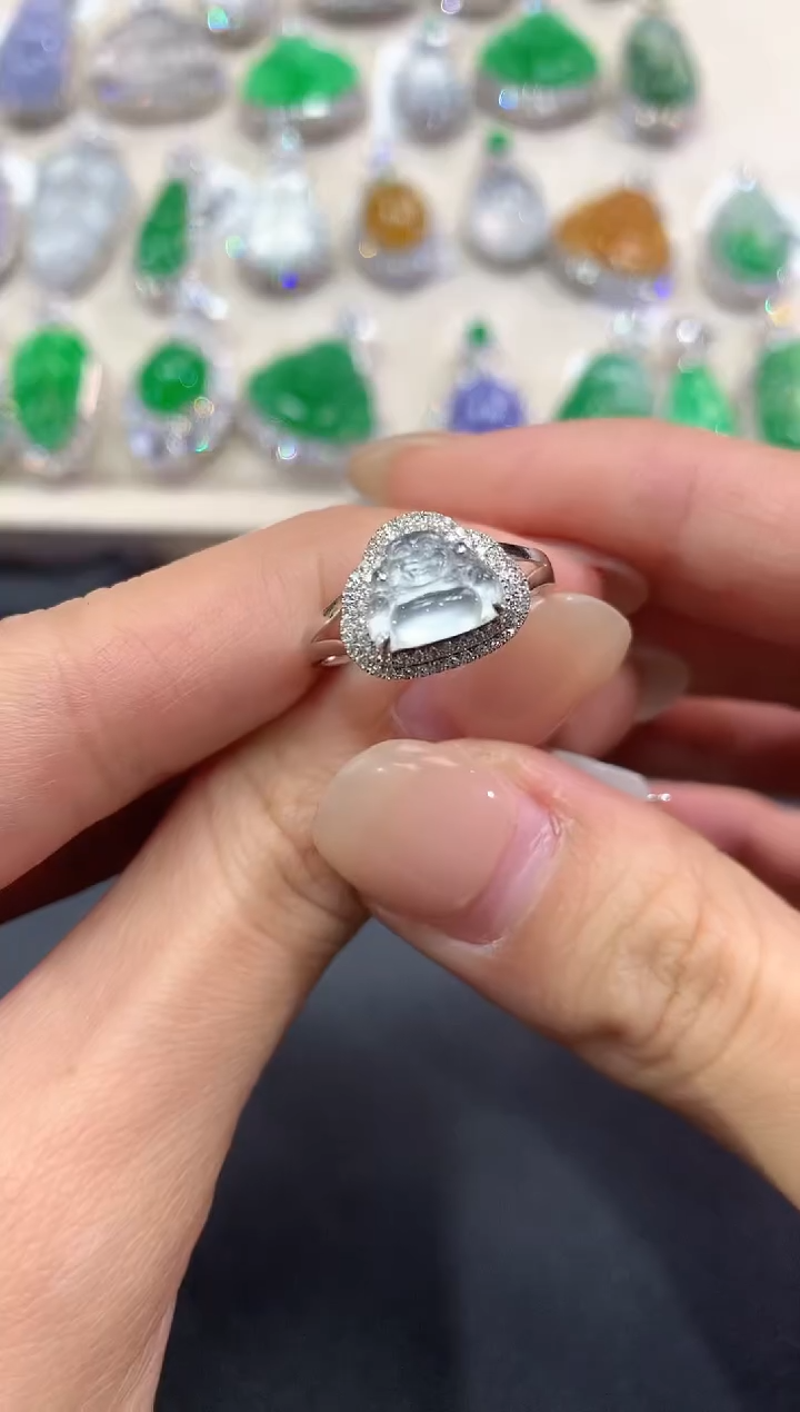 【闪购商品】翡翠戒指18K金镶嵌a166       