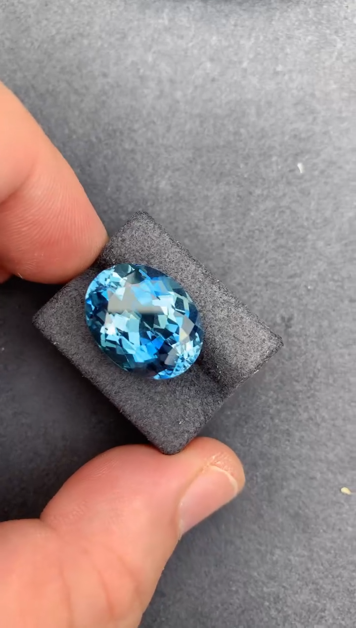 海蓝宝石裸石未镶嵌13ct 海蓝宝石