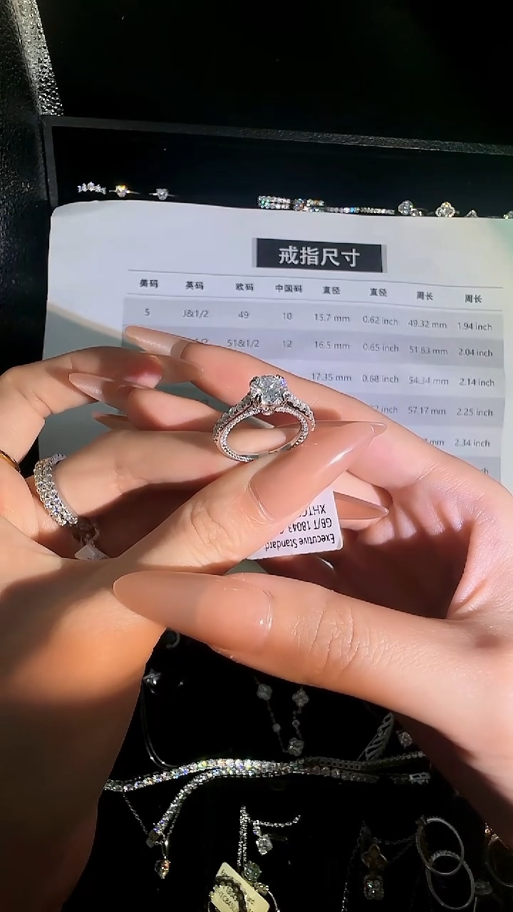 合成碳硅石925银莫桑 闪亮单排戒指MSR.572o5#