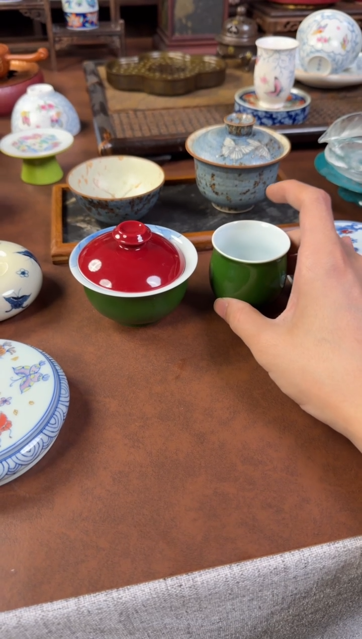 景德镇绿肥红瘦手绘花二才盖碗带绿杯