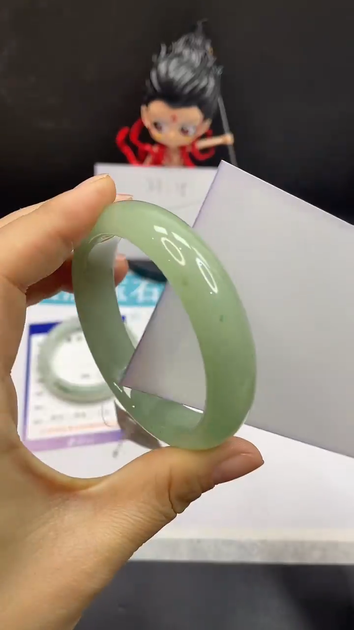 未镶嵌手镯石英质玉5