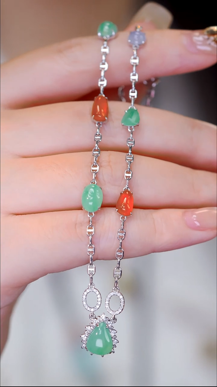 套链18K金镶嵌翡翠21