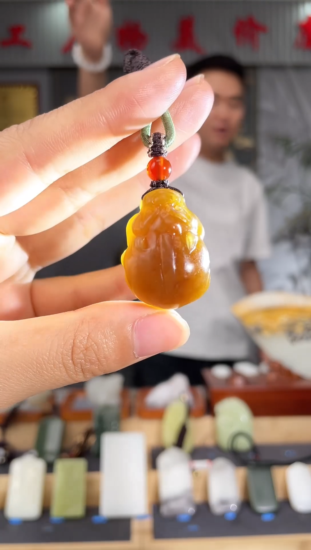和田玉未镶嵌颈饰1
