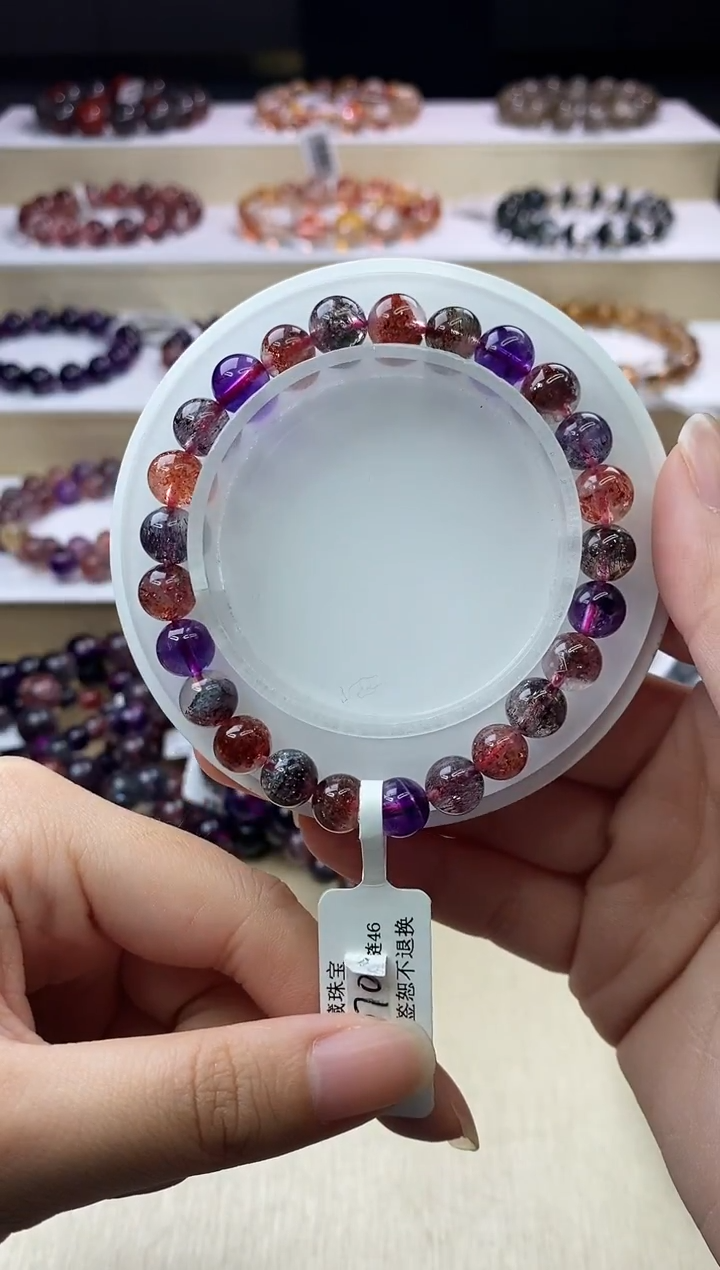 【闪购商品】水晶手链未镶嵌黑加仑超七7m+