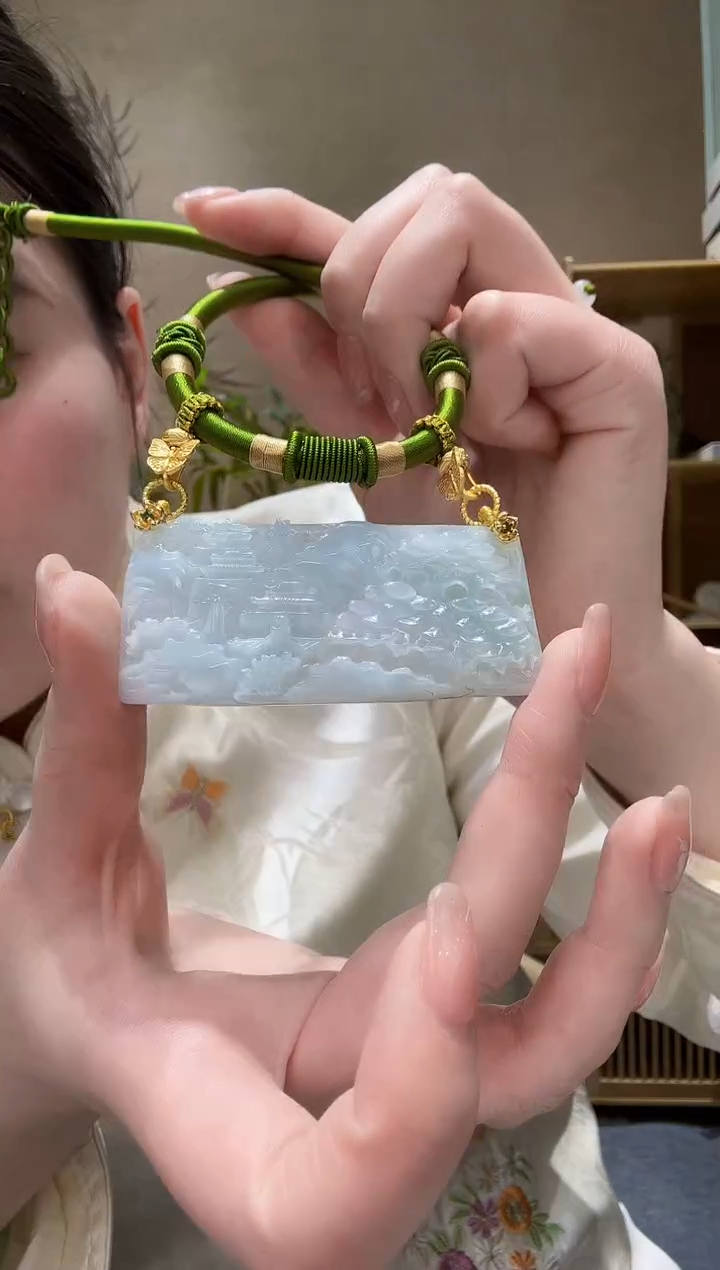 【闪购商品】翡翠颈饰未镶嵌吊坠