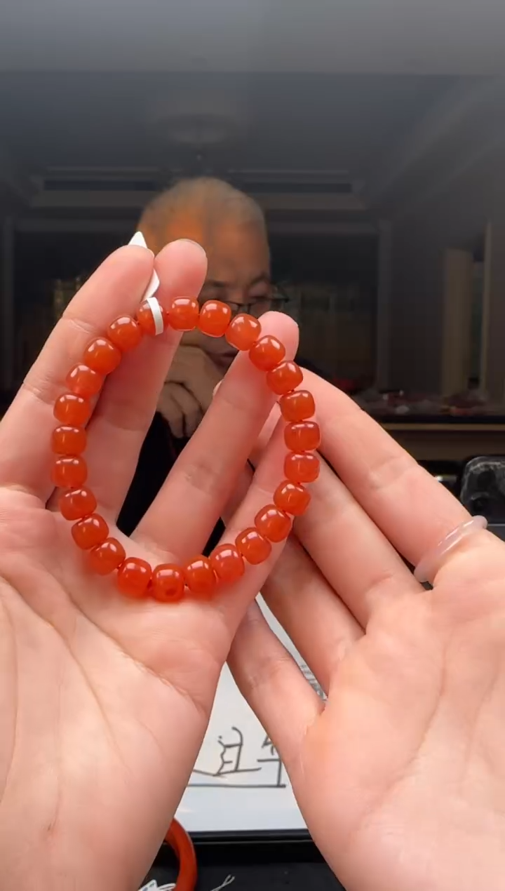 【闪购商品】南红玛瑙8mm保山手串老型未镶嵌多样性发一件