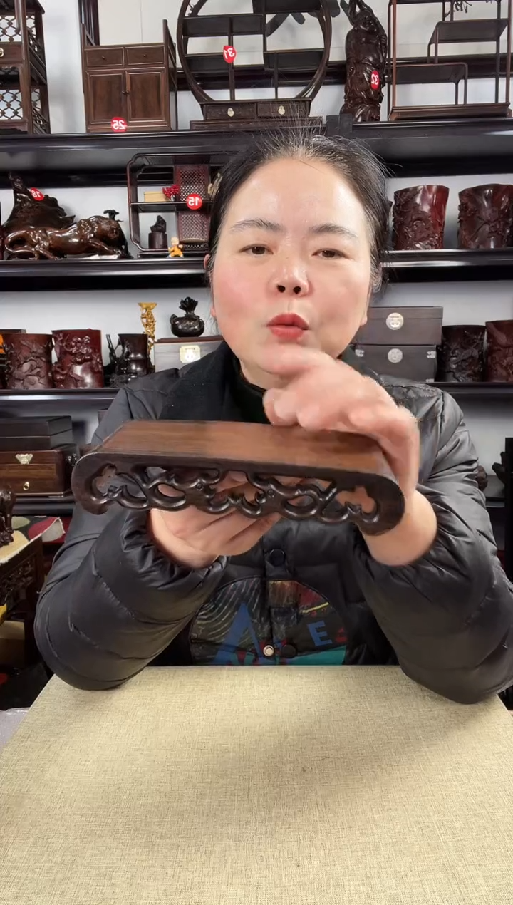 木1219老李红木工艺品