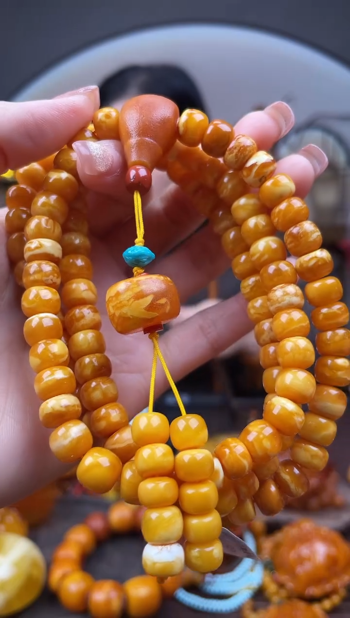 【闪购商品】琥珀裸石未镶嵌首饰 假1赔4 （多样性发货1件