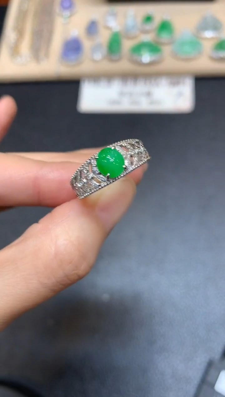 翡翠戒指18K金镶嵌【24小时鉴赏期