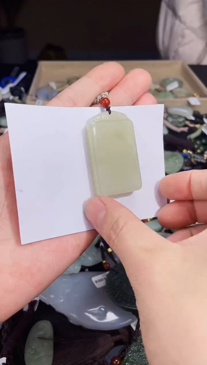 【闪购商品】和田玉挂件未镶嵌拍一发一