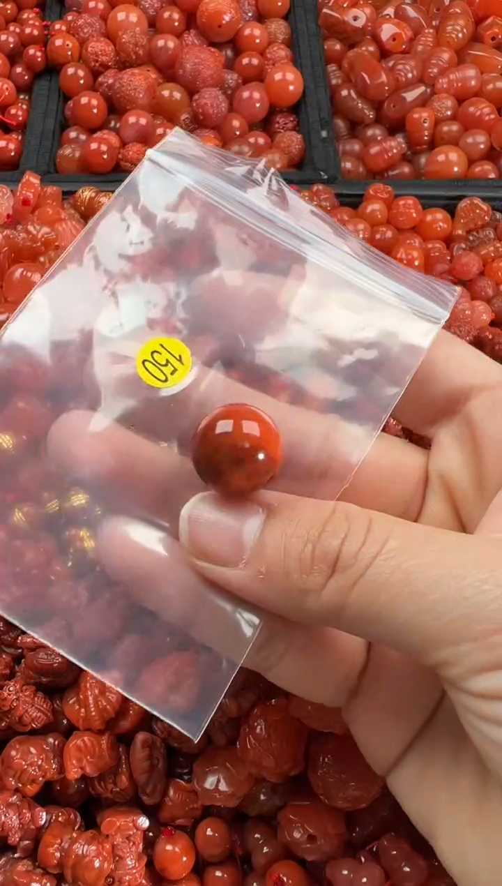 【闪购商品】南红玛瑙颈饰未镶嵌1