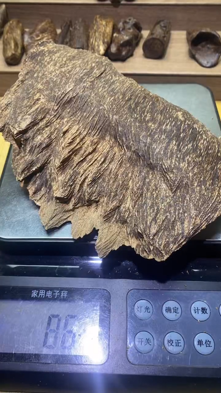 【闪购商品】沉香沉香碎屑玛尼涝86克