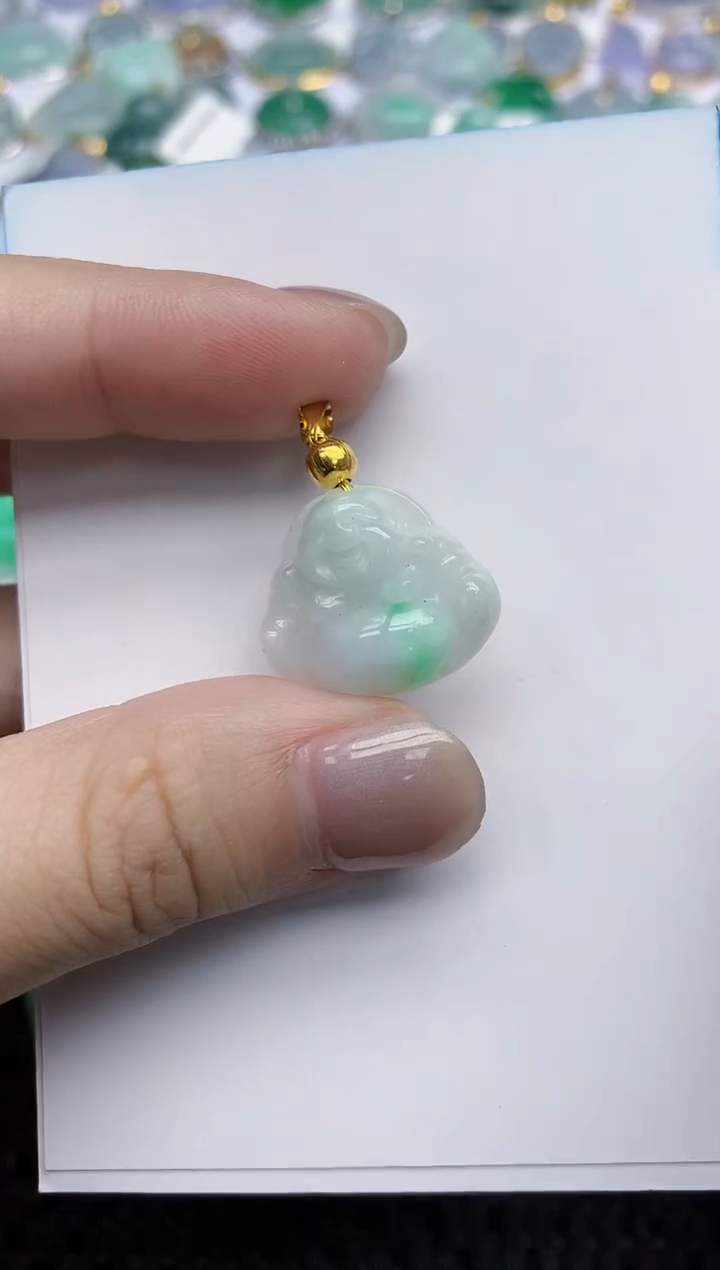 【闪购商品】翡翠颈饰未镶嵌天然翡翠A货