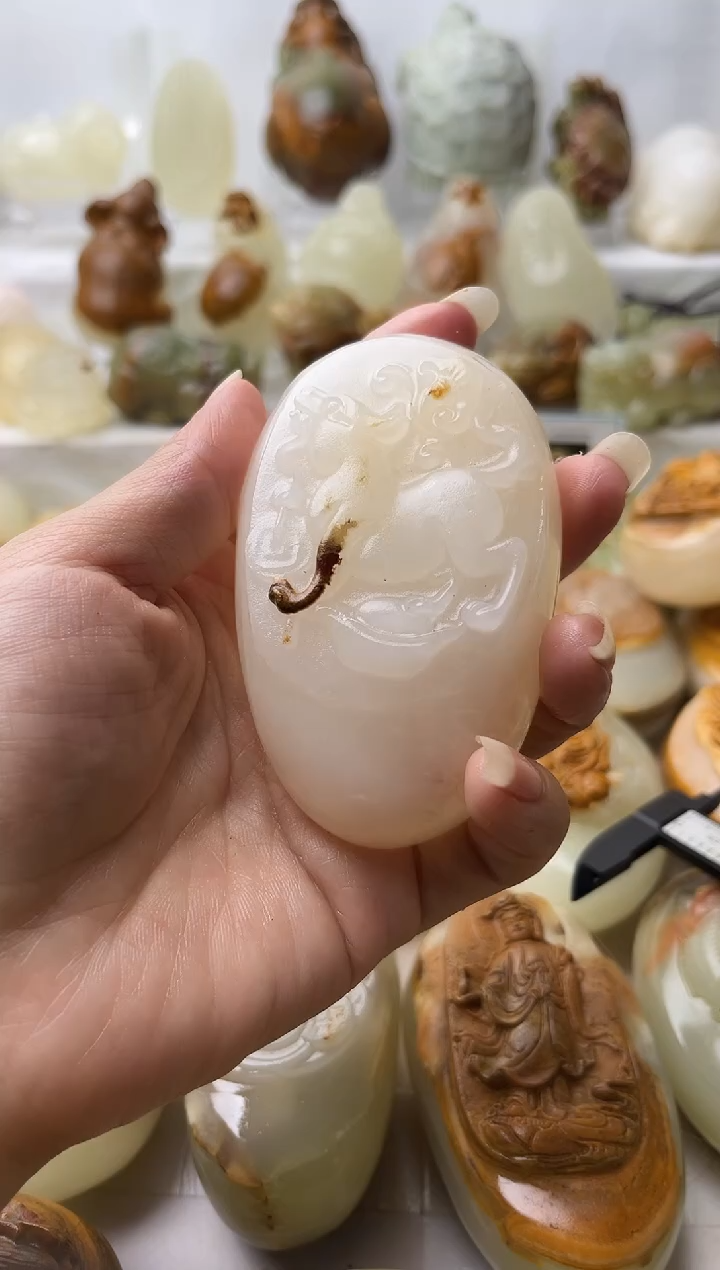 石材方解石手把摆件不退换狗