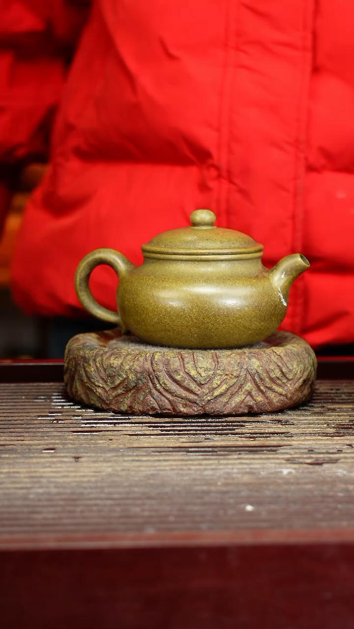 宜兴原矿紫砂壶茶壶宜兴原矿紫砂壶茶壶250C