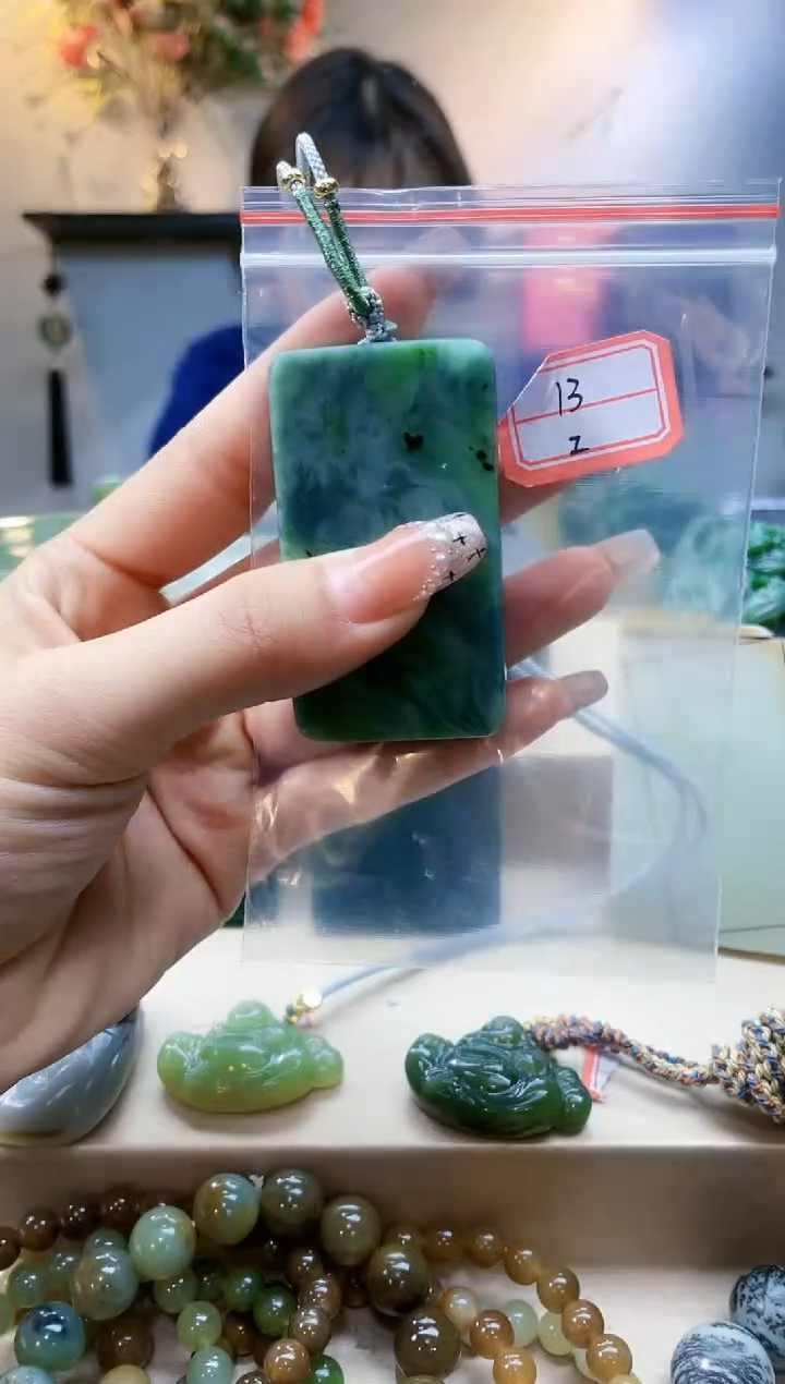 【闪购商品】和田玉挂件未镶嵌1