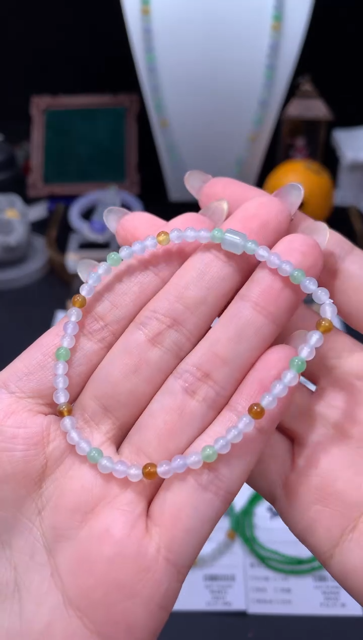 未镶嵌定制翡翠48小时鉴赏期 退货不扣服务费