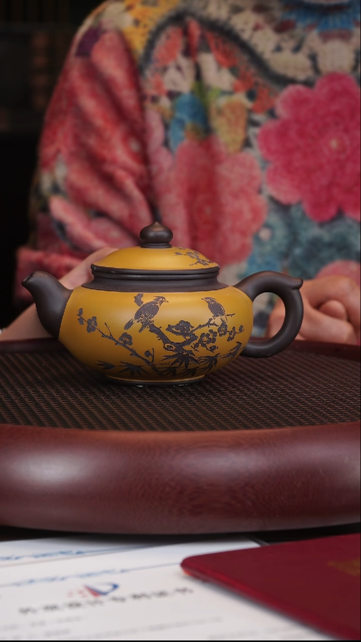 【闪购商品】紫砂茶壶1-94张彩萍双色云樱260CC