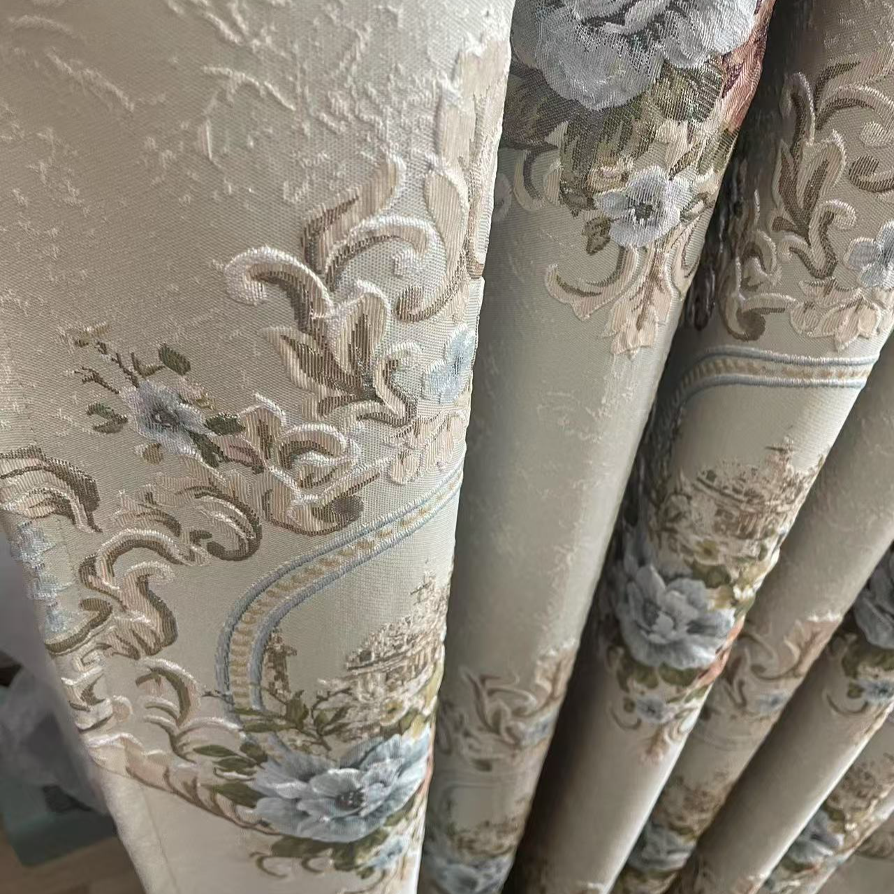 欧式浮雕窗帘奢华提花两种颜色各一套（特价）