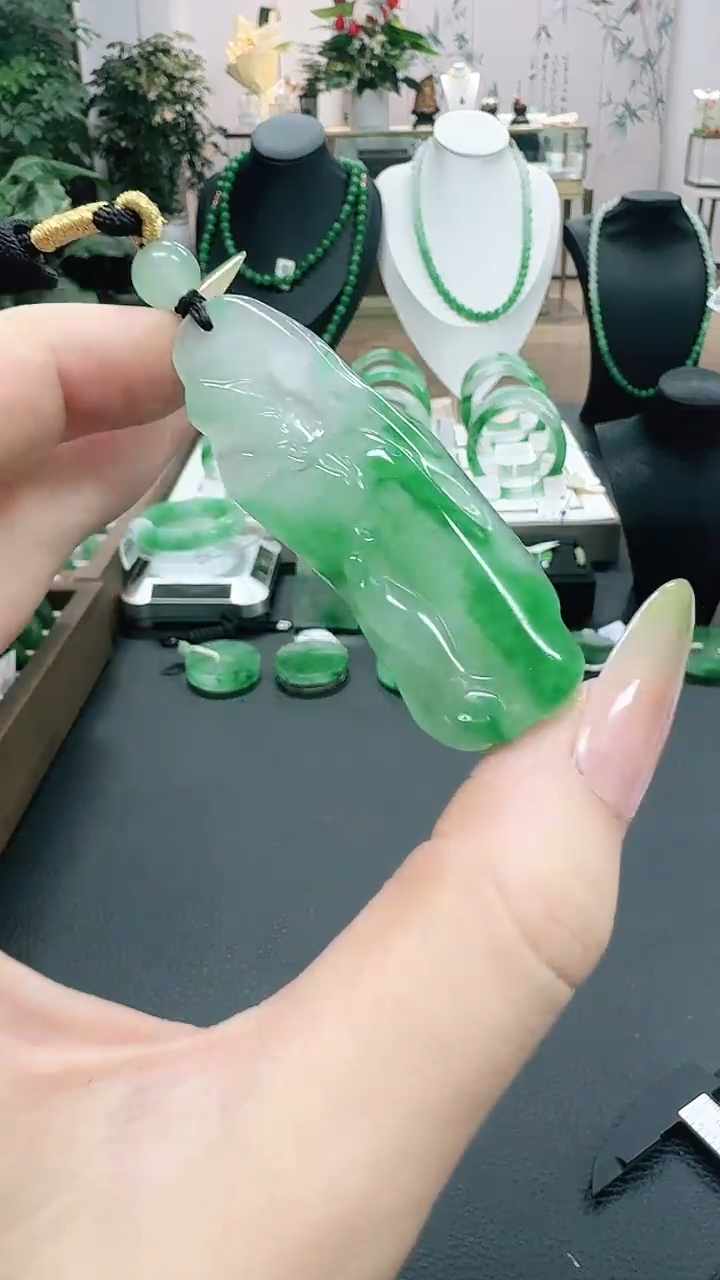 未镶嵌1石英质玉（非洲翠）/7691