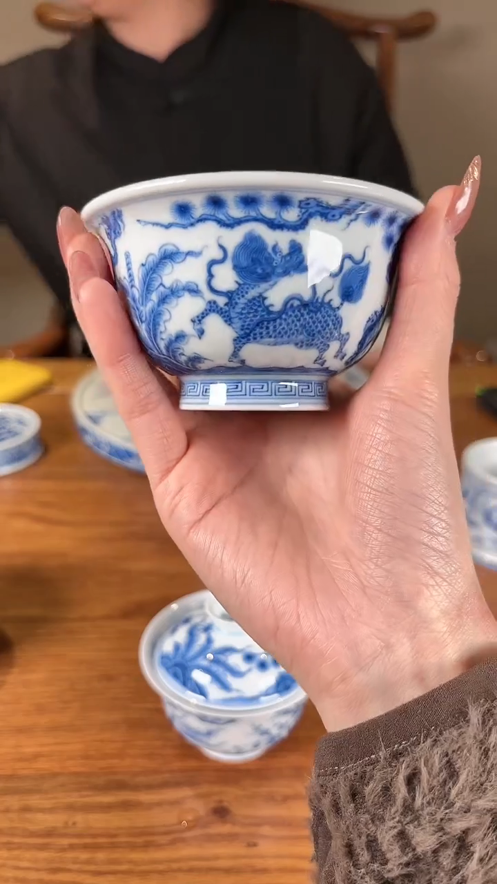 【闪购商品】杯望月怀古青花麒麟