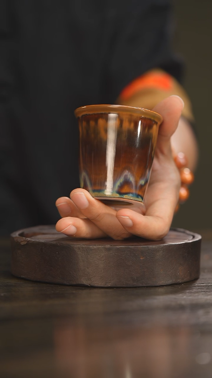 6柴房陶瓷柴烧高品可乐杯，因柴烧特性，每只都略有不同~