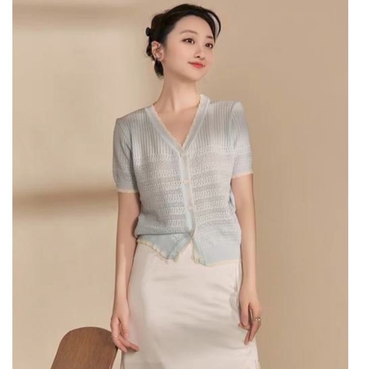 【曼贝】V领针织衫短袖常规袖夏季上衣时尚衬衫薄款3542007【妮妮】