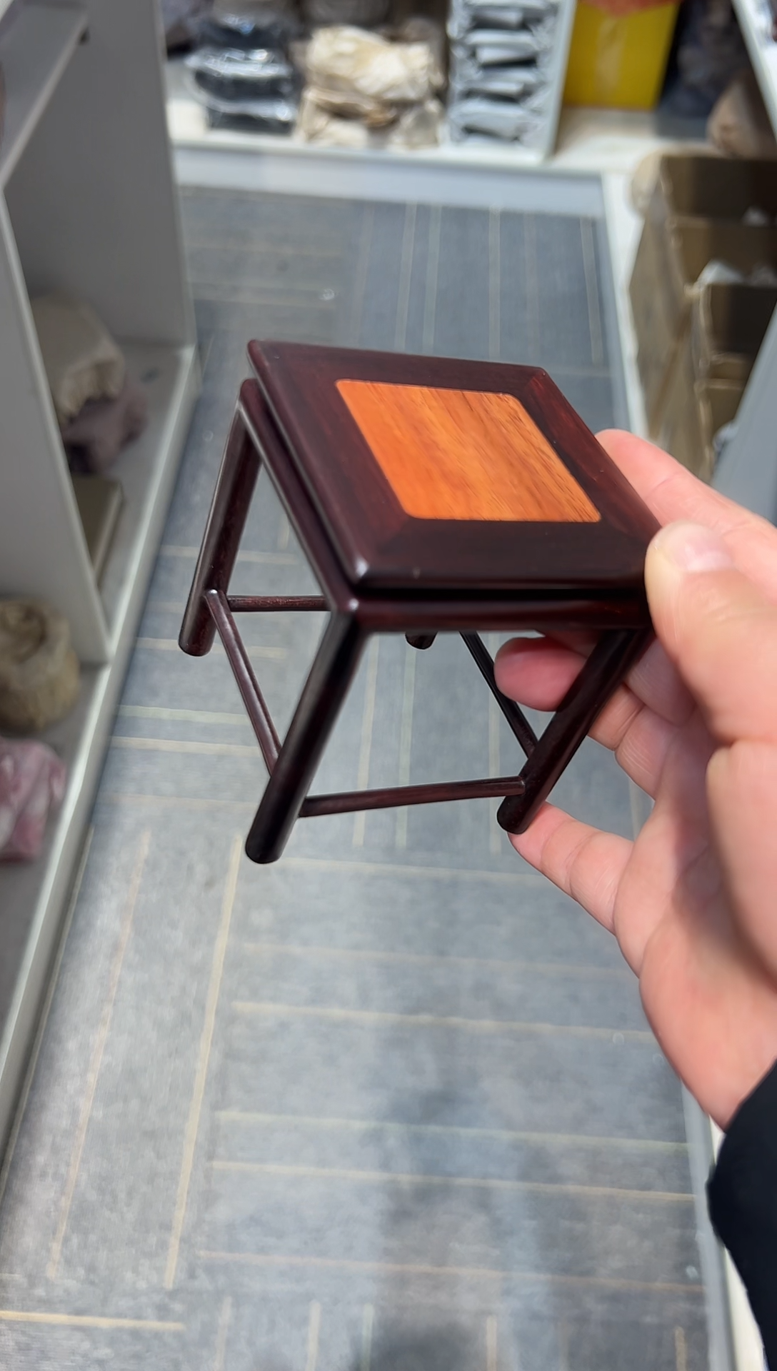 【闪购商品】红酸枝木类端景台工艺品底座1