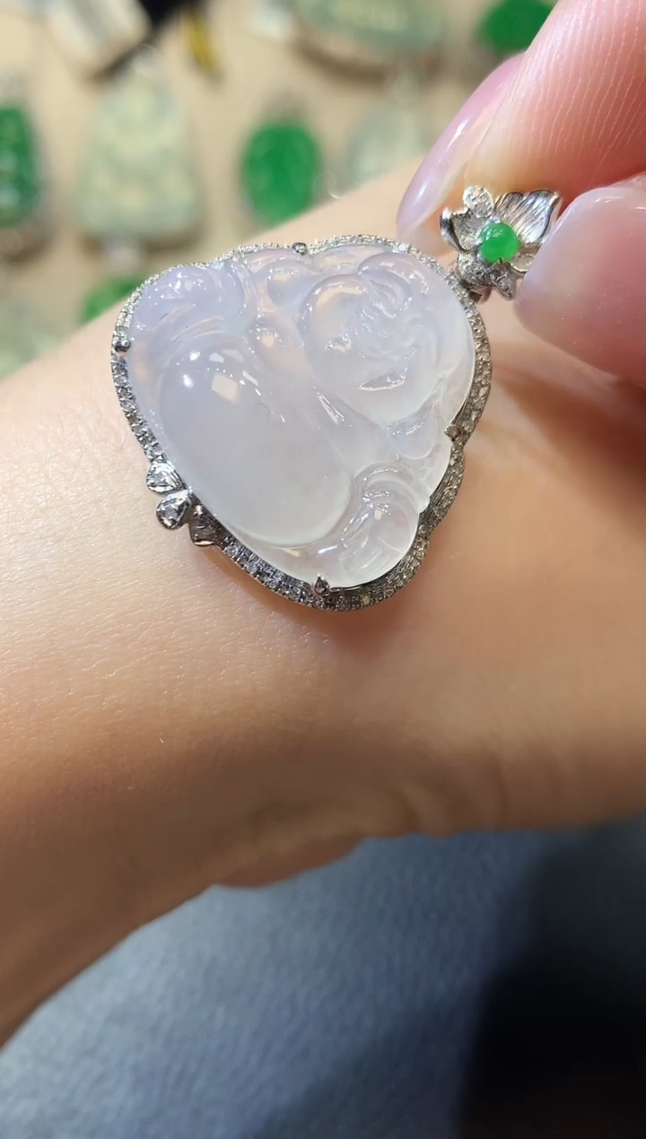 【闪购商品】翡翠吊坠(不含链)18K金镶嵌C3