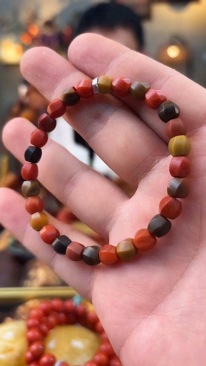 手串未镶嵌南红玛瑙手串