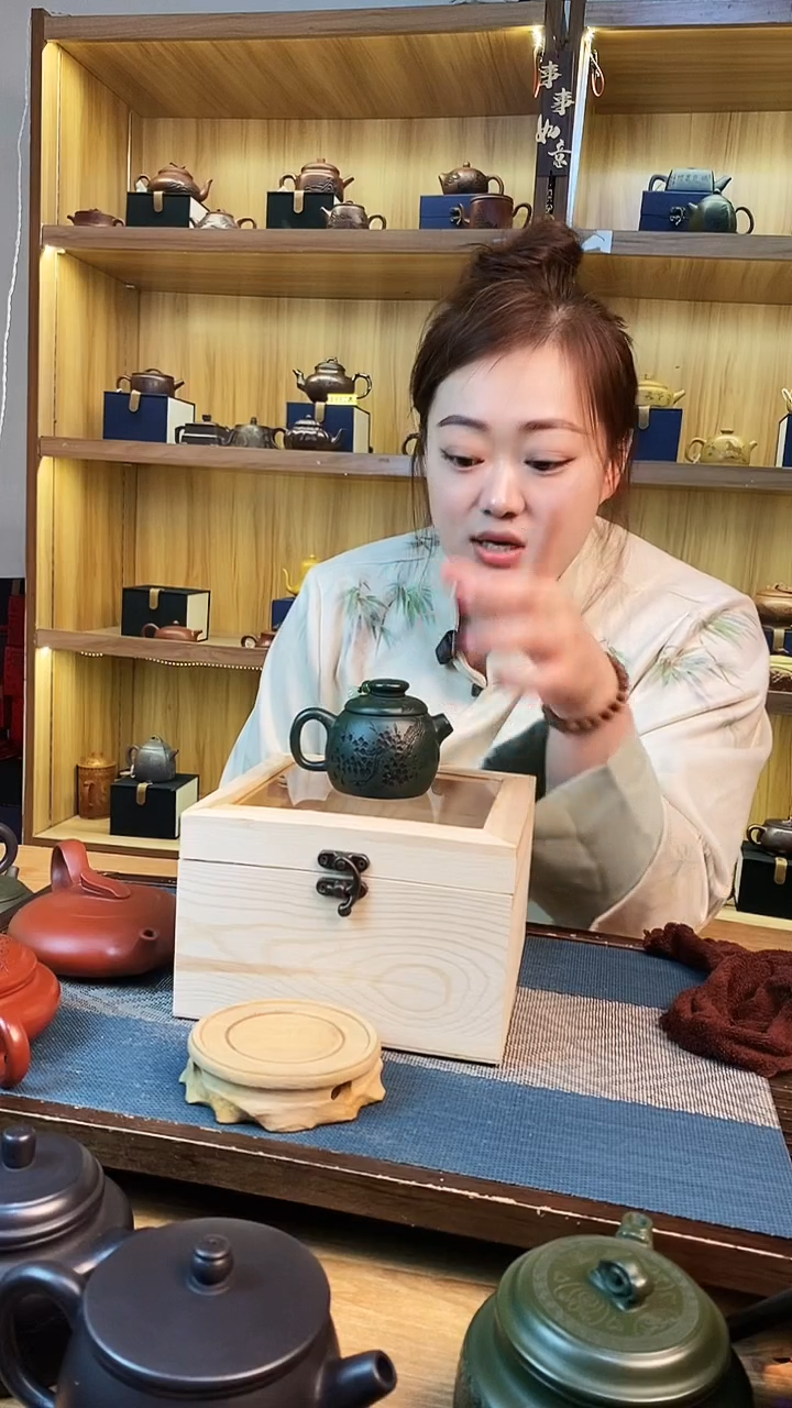 【闪购商品】紫砂茶壶翡翠绿泥巨轮【雪】