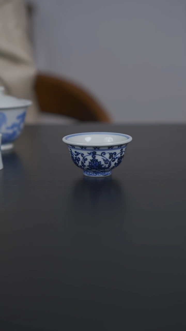 杯子瓷青花小压手30ml